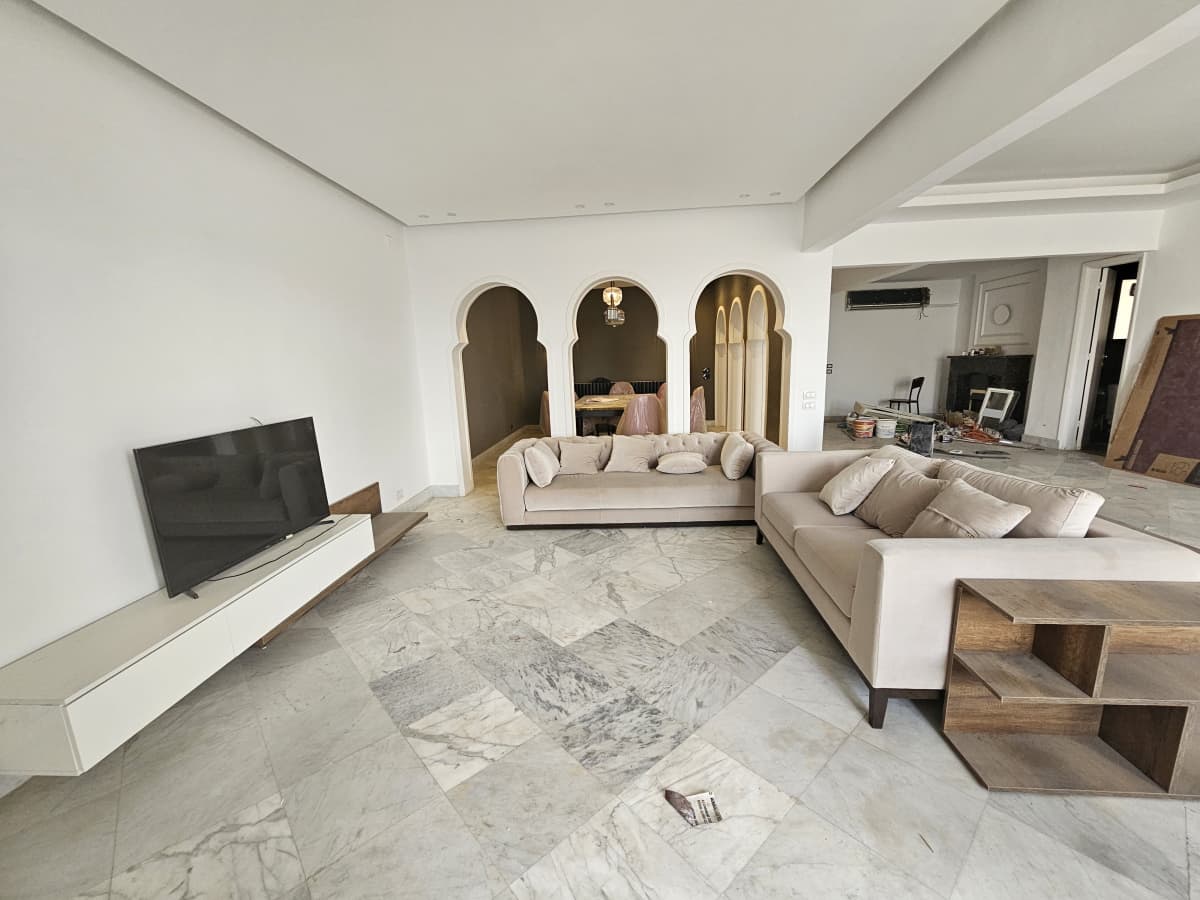 Luxury Apartment with Spacious Reception in Zamalek