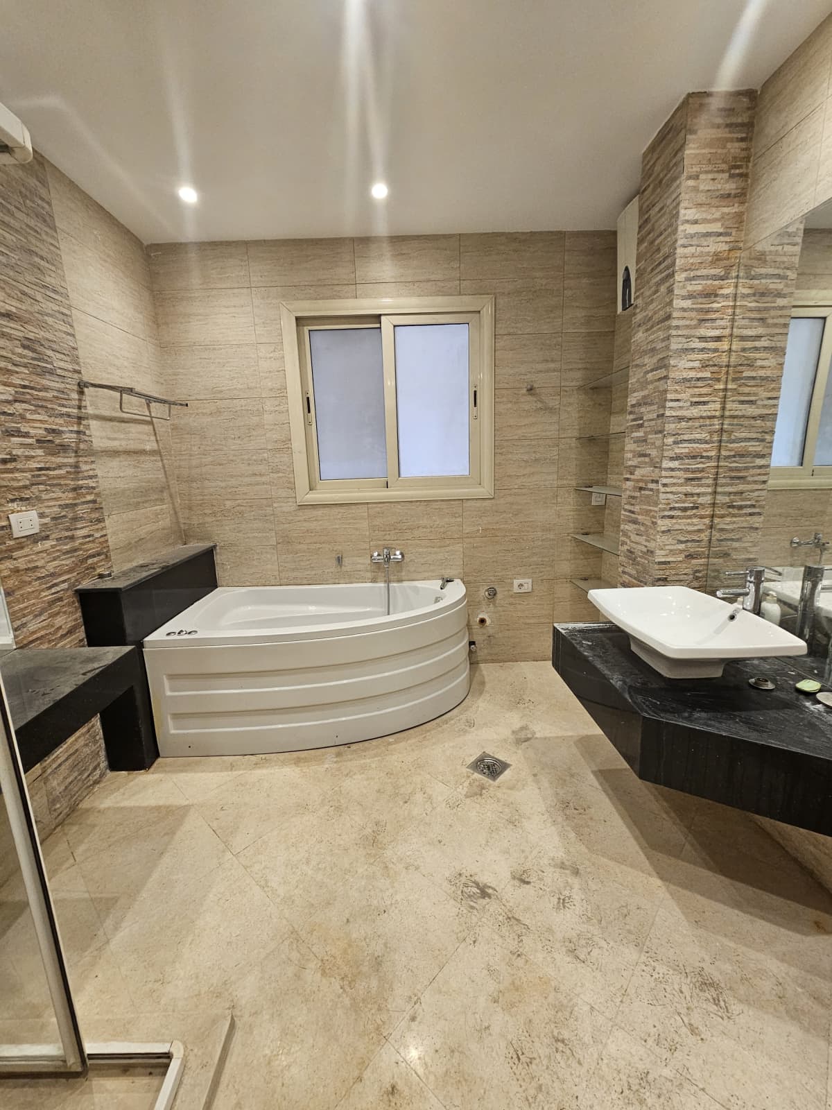 Luxury Apartment with Spacious Reception in Zamalek