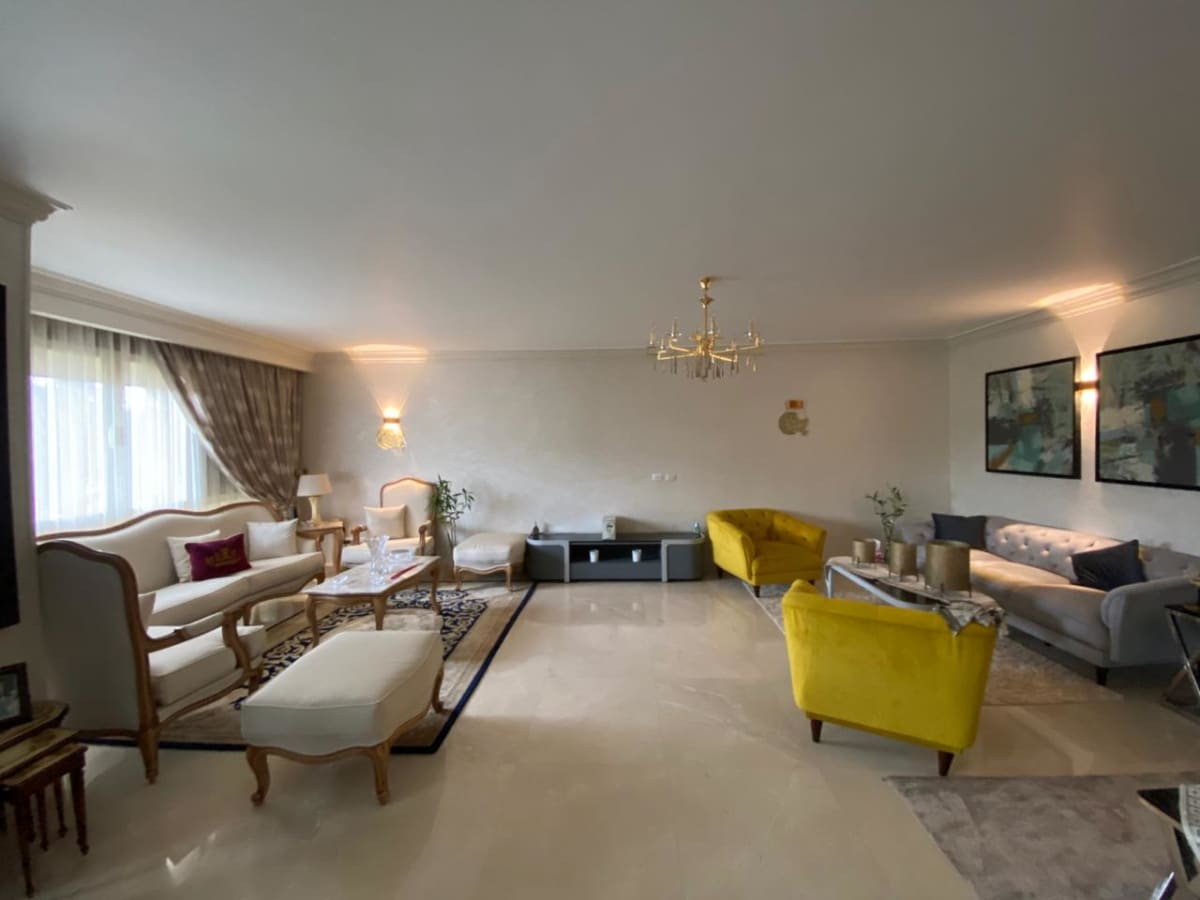 3BR Apartment in Maadi - Balcony with Green Views