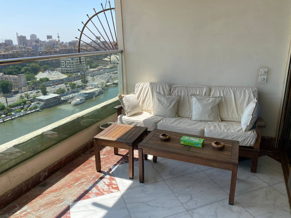 Spacious 3BR Home with Natural Light In Zamalek