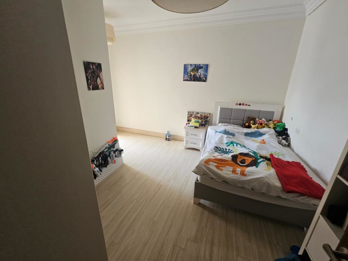 Luxury Furnished Apartment With Shared Pool In Sarayat El Maadi.