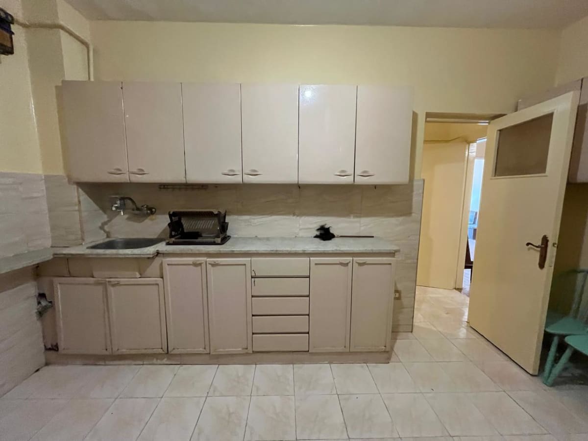 Bright 250 sqm Family Apartment with Master Room In Zamalek