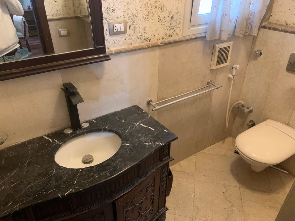 Luxury Fully Furnished Apartment For Rent In Prime Sarayat Location.