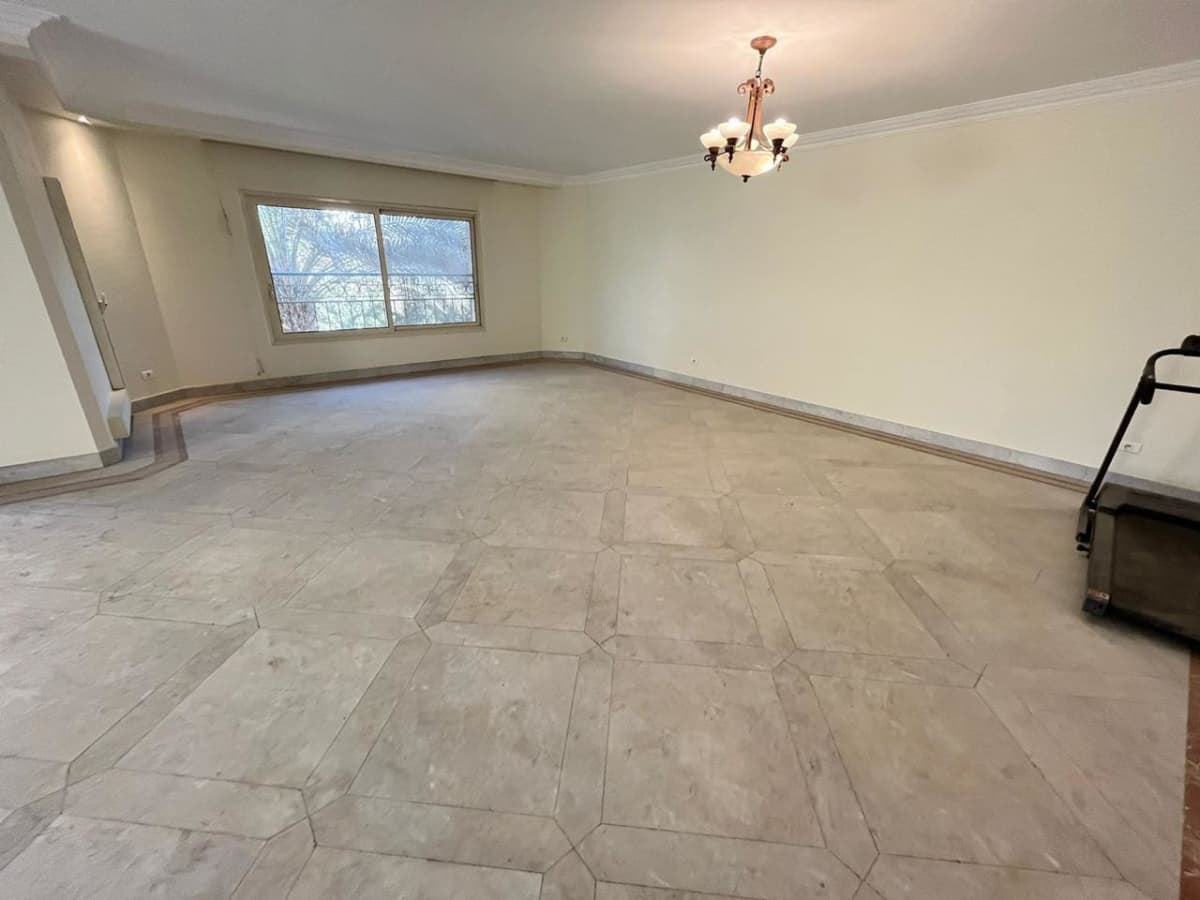 4 Bedroom Semi-Furnished Apartment