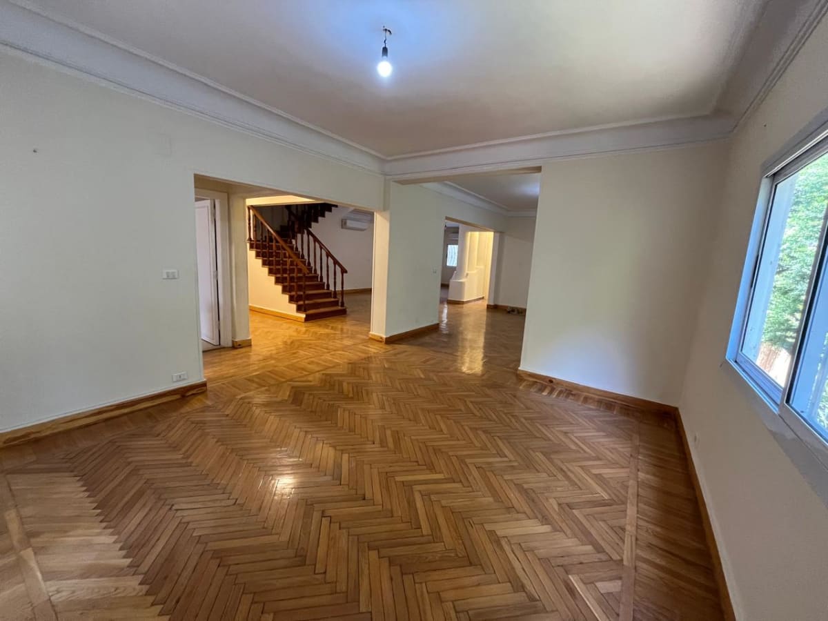 Spacious 7 Bedroom Villa in Maadi 850 M2