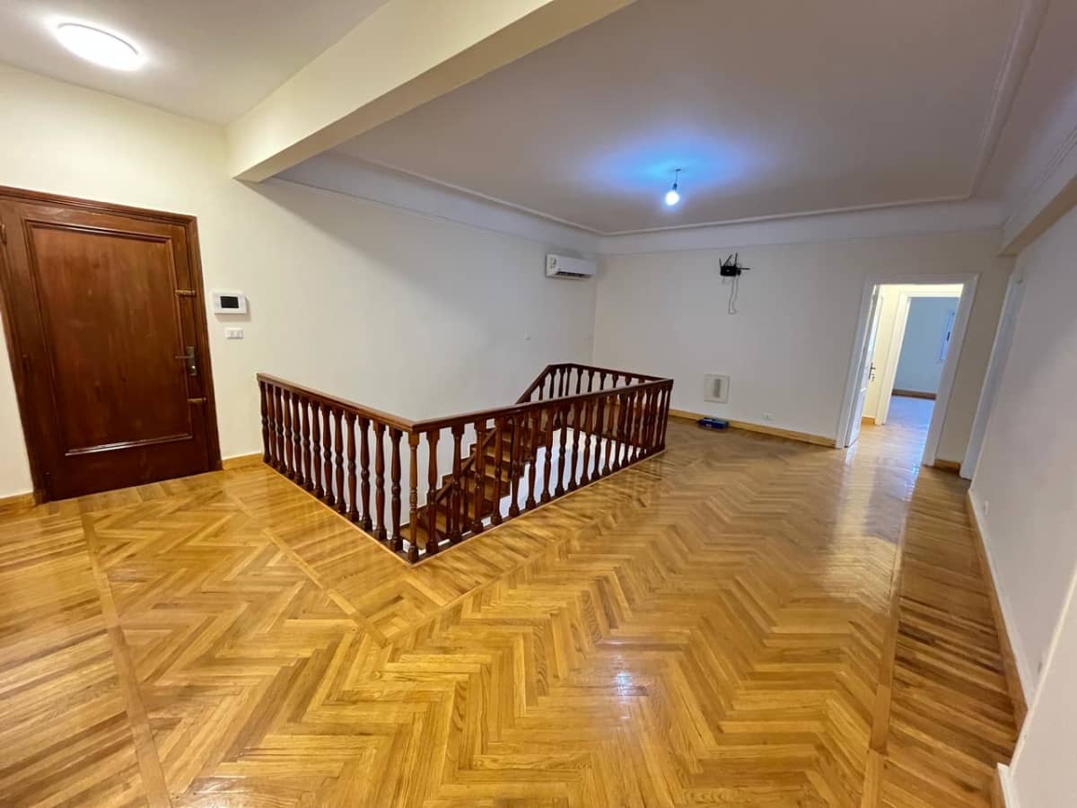 Spacious 7 Bedroom Villa in Maadi 850 M2