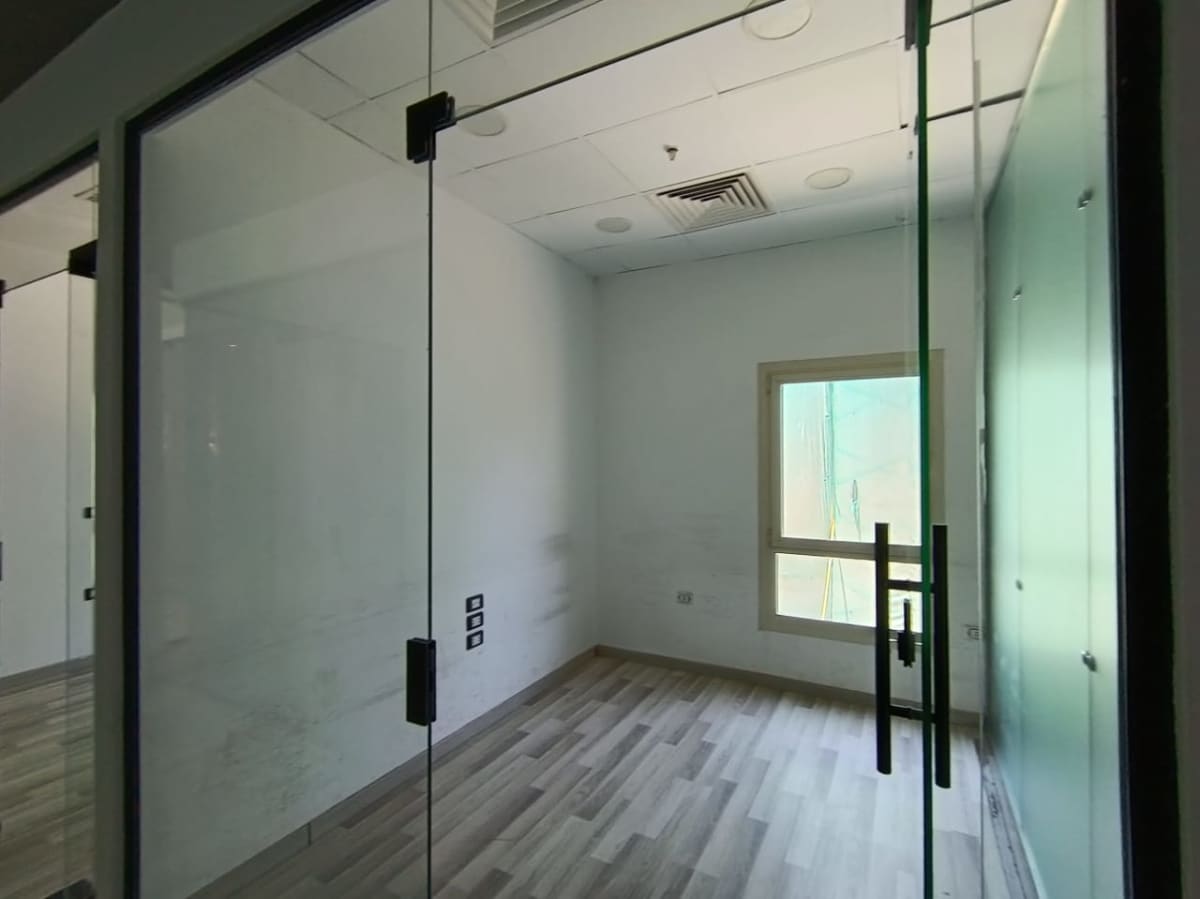 Administrative Office for Rent in New Cairo | 131m² | 90th South.