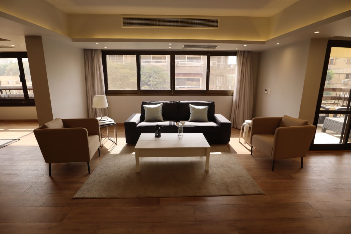 Luxury Living Apartment In The Heart Of Maadi Degla.