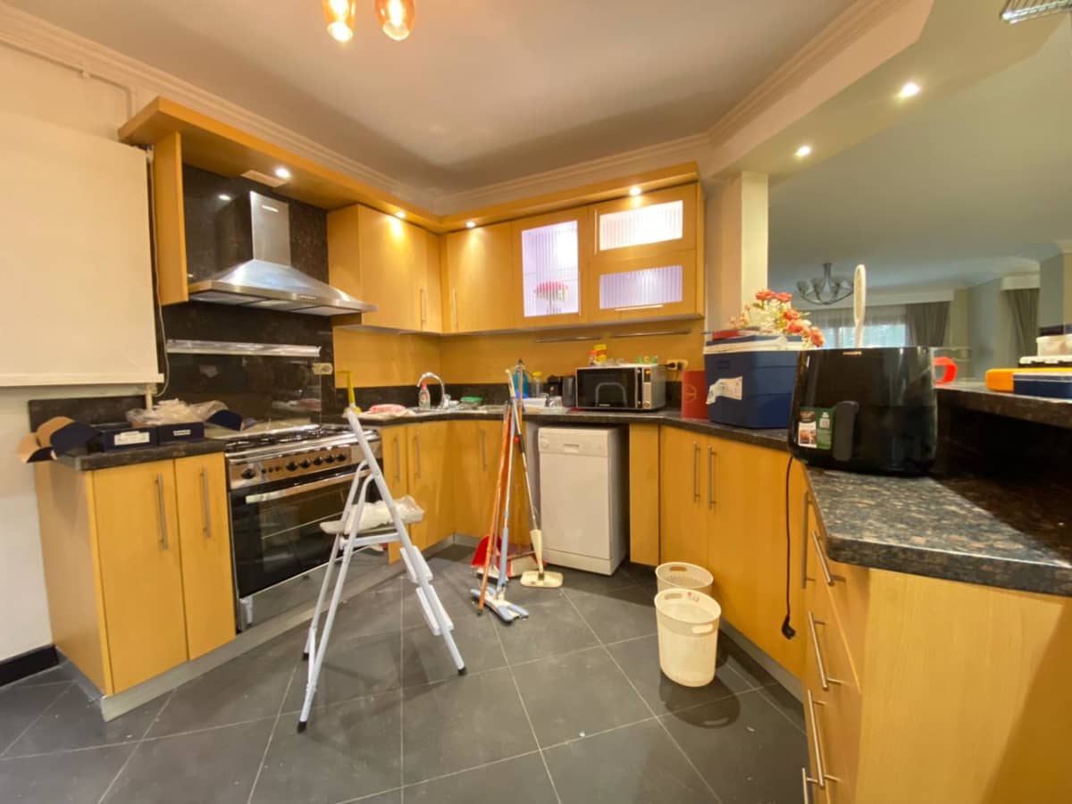 Bright Apartment In Prime Location In Maadi Degla 