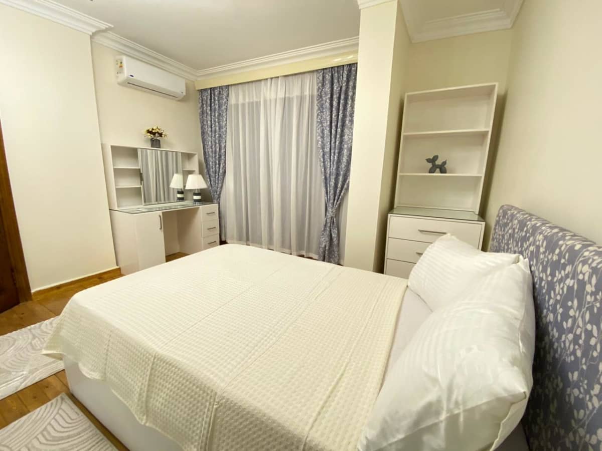 Bright Apartment In Prime Location In Maadi Degla 