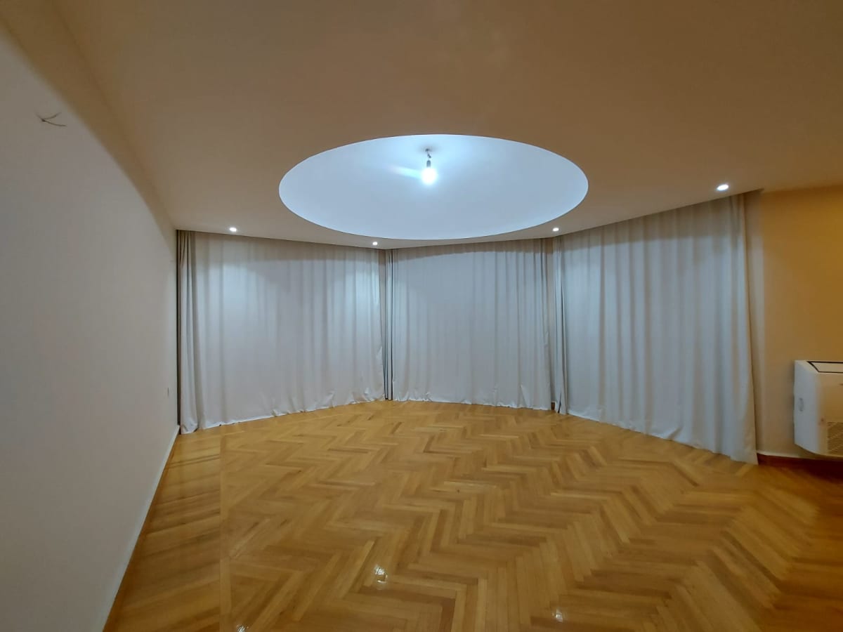 Bright 220 sqm Family Apartment In Zamalek