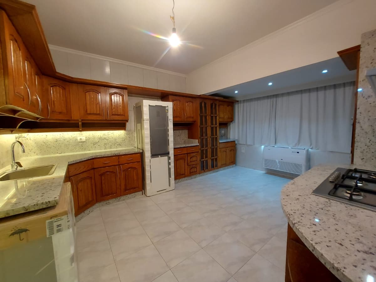 Bright 220 sqm Family Apartment In Zamalek