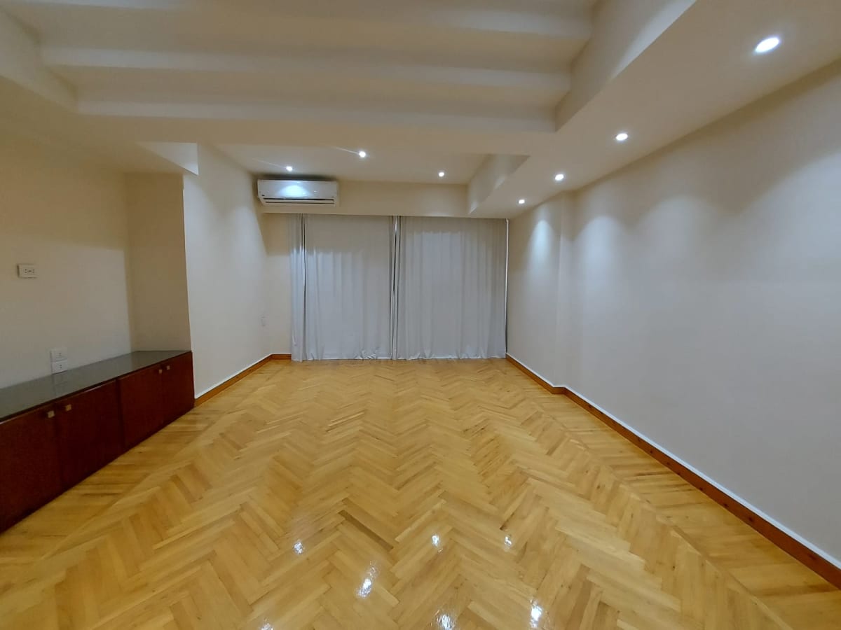 Bright 220 sqm Family Apartment In Zamalek