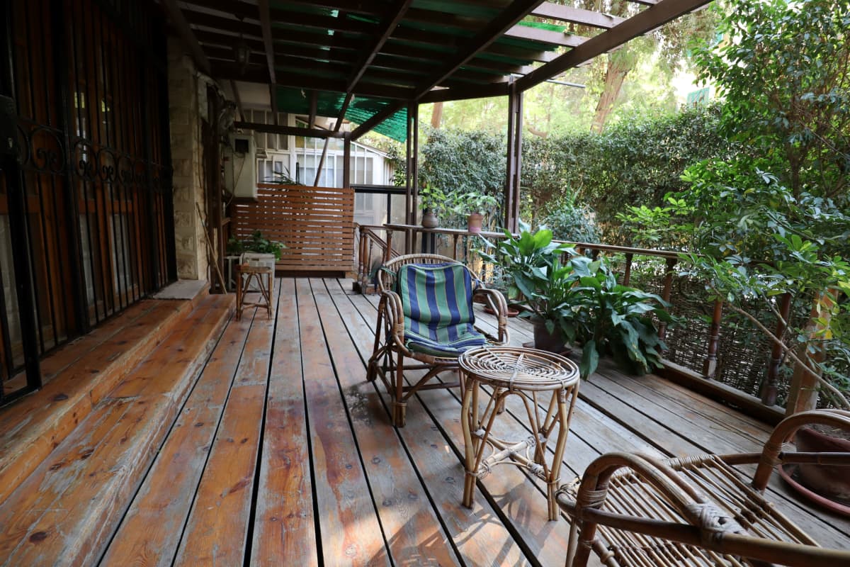 Peaceful Ground Floor Apartment With Garden In Sarayat Maadi.