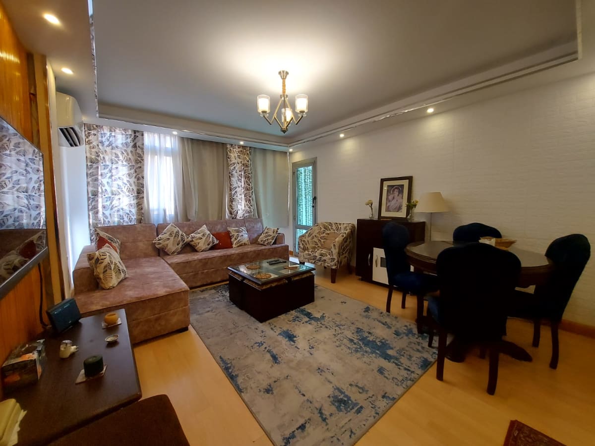 Cozy 1BR Apartment with Balcony View In Zamalek