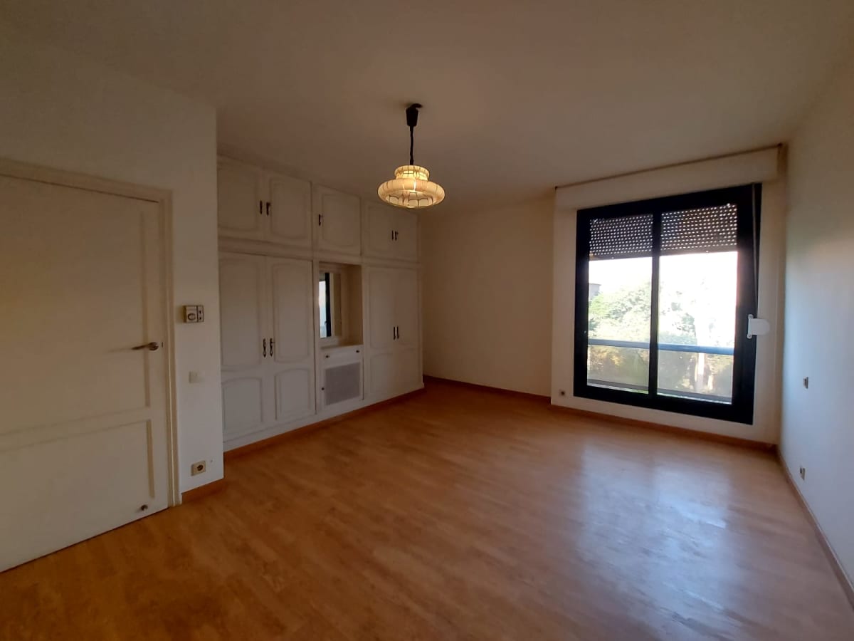 Bright & Spacious 2BR Apartment with Balcony Views In Zamalek 