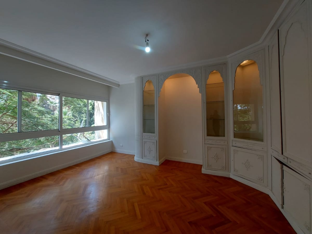 Bright & Airy Apartment with Quality Finishes In Zamalek