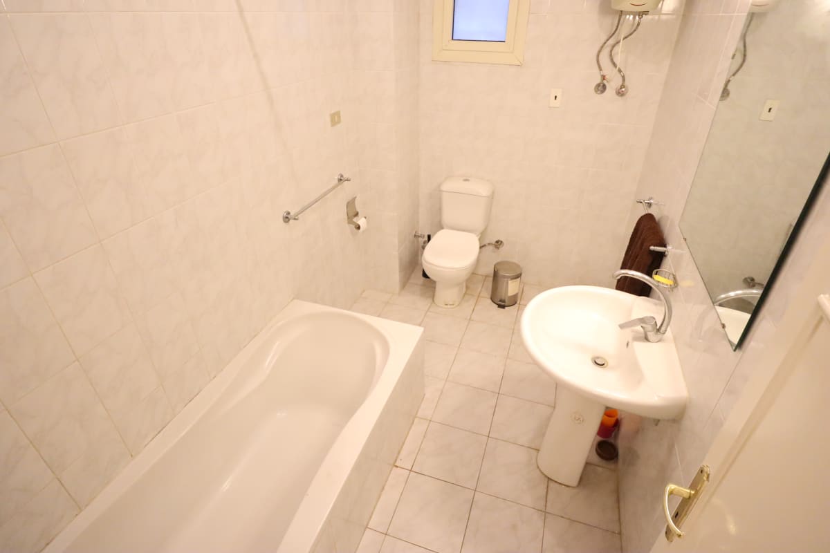 Fully Furnished 3 BR Apartment in Maadi 