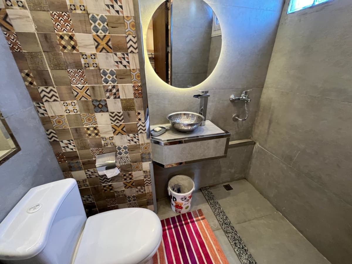 Prime 2BR Apartment in Zamalek - Serene Lifestyle