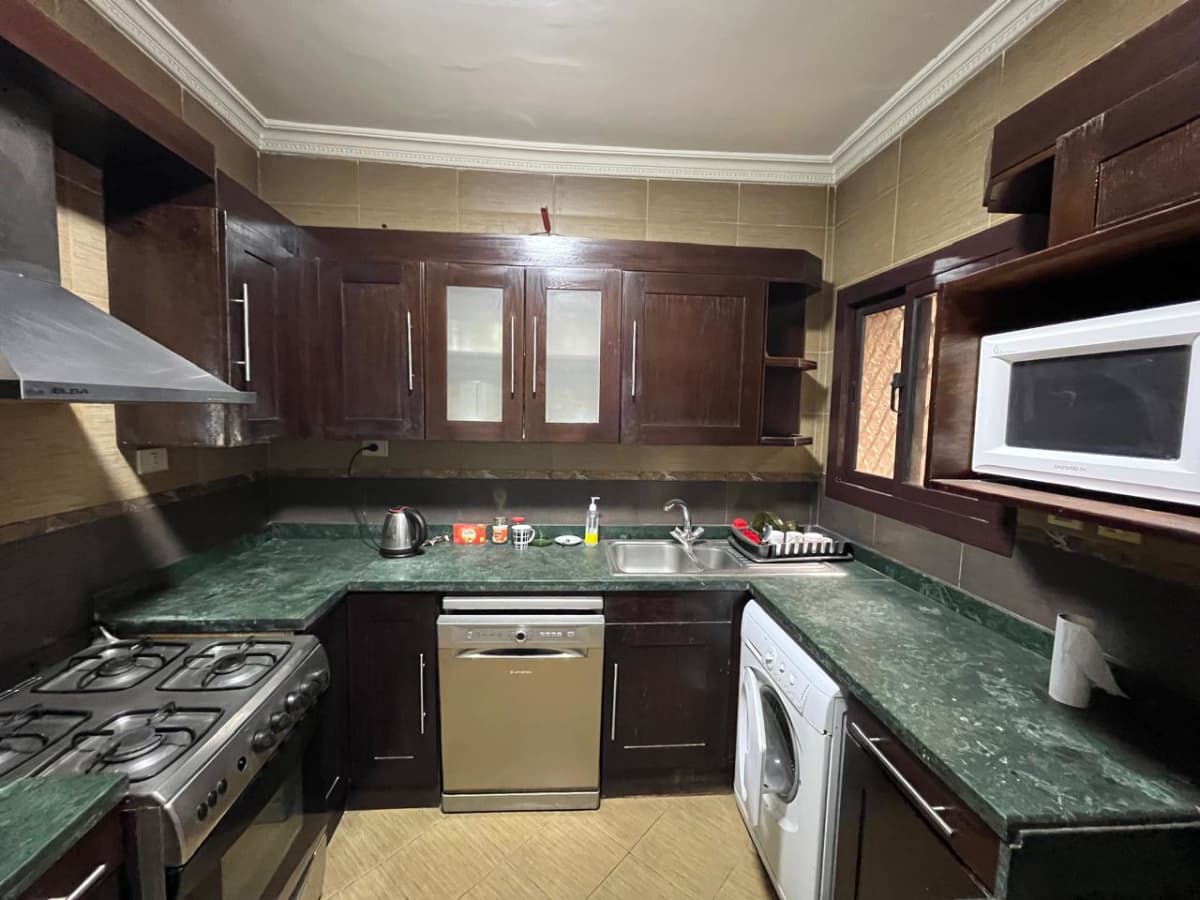 Elegant Apartment With Grand Reception In Maadi Degla