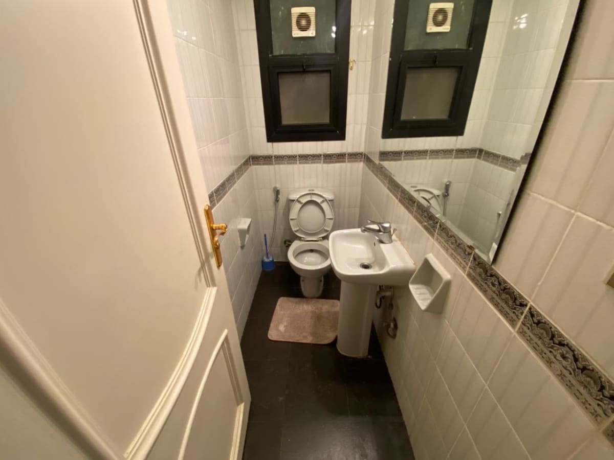 Comfort & Convenience – Sarayat Furnished Ground Floor for Rent.