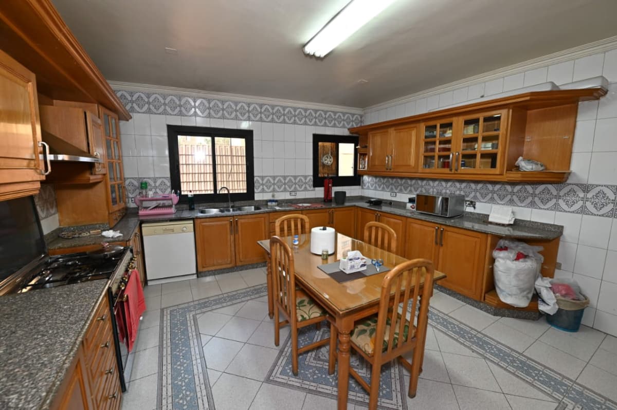 Bright & Spacious Apartment with Shared Pool In Maadi Sarayat.