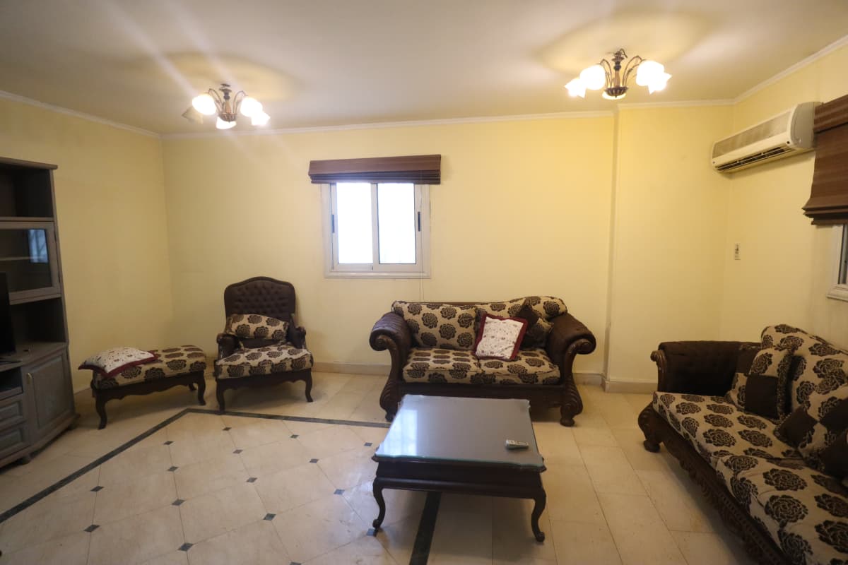 Charming 2 Bedroom Apartment in Maadi