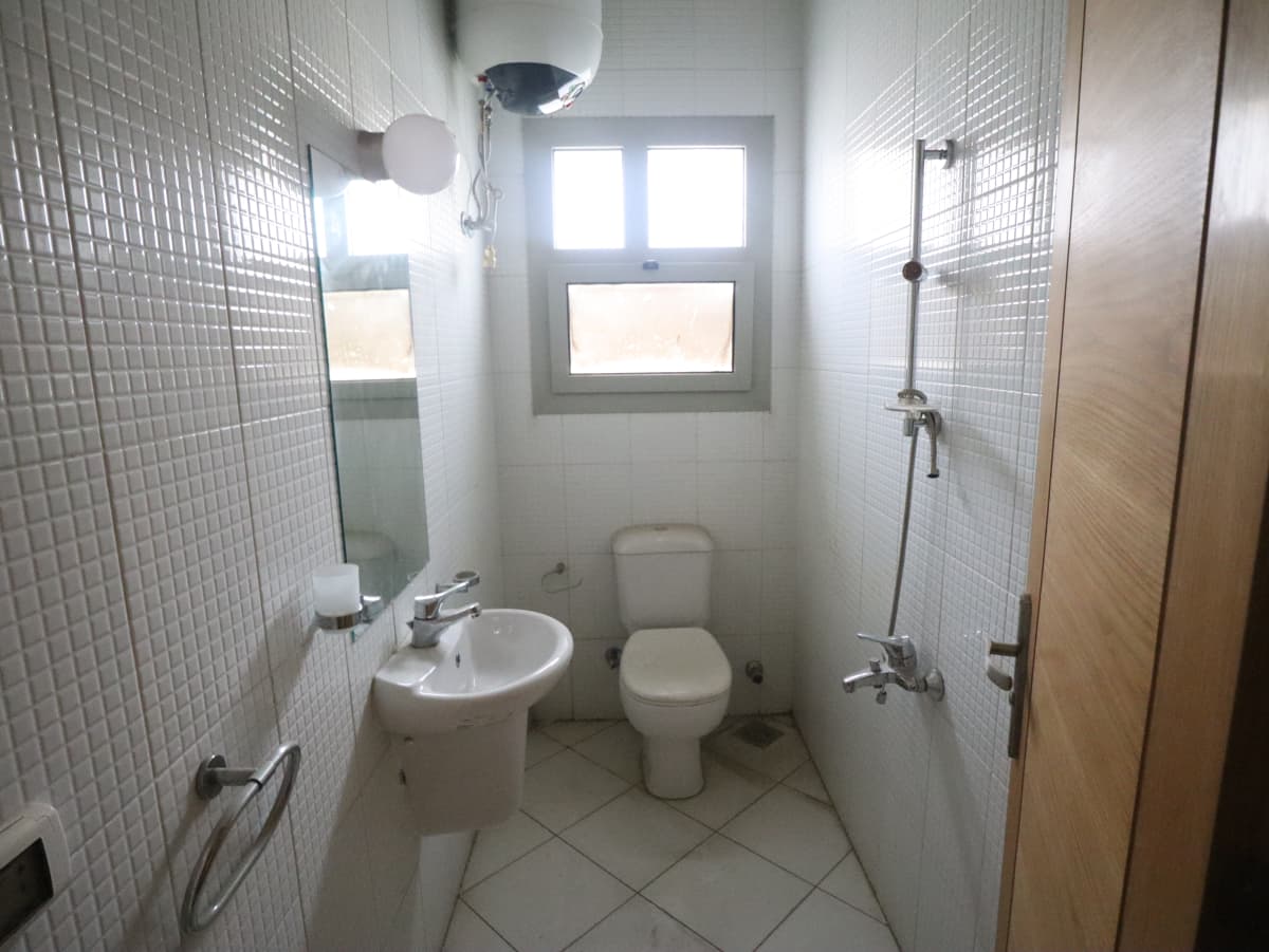 A Spacious Apartment With Shared Pool Access In Maadi Sarayat.