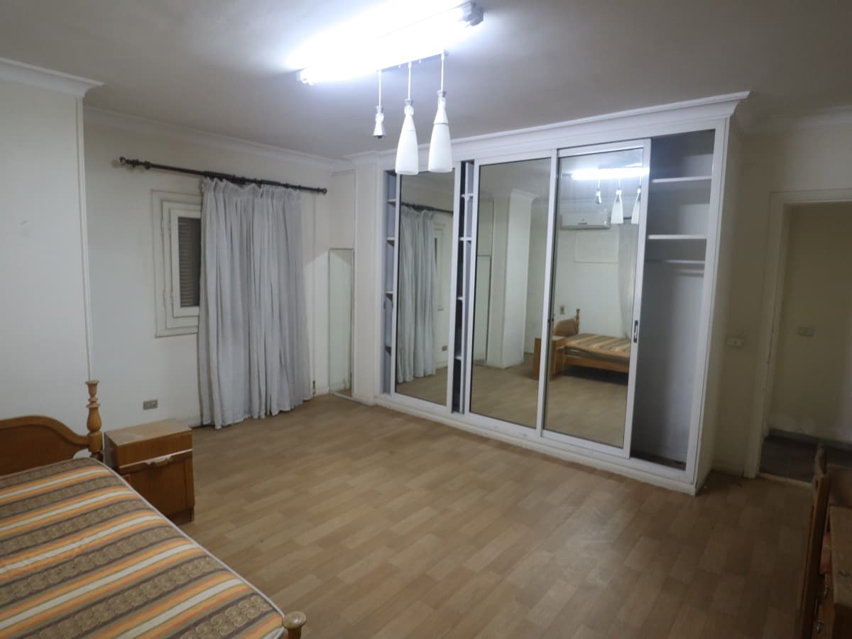 Cozy 3BR Apartment Bright & Spacious Living