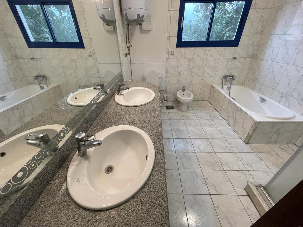 Modern Living In A Furnished Apartment In Maadi Sarayat.