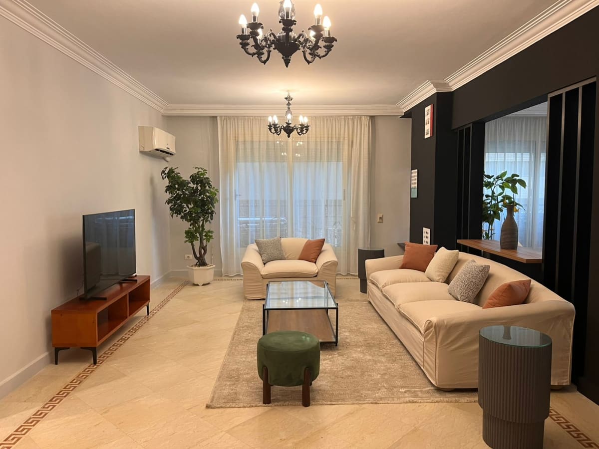Luxury 4 Bedroom Apartment in Maadi Bright & Elegant