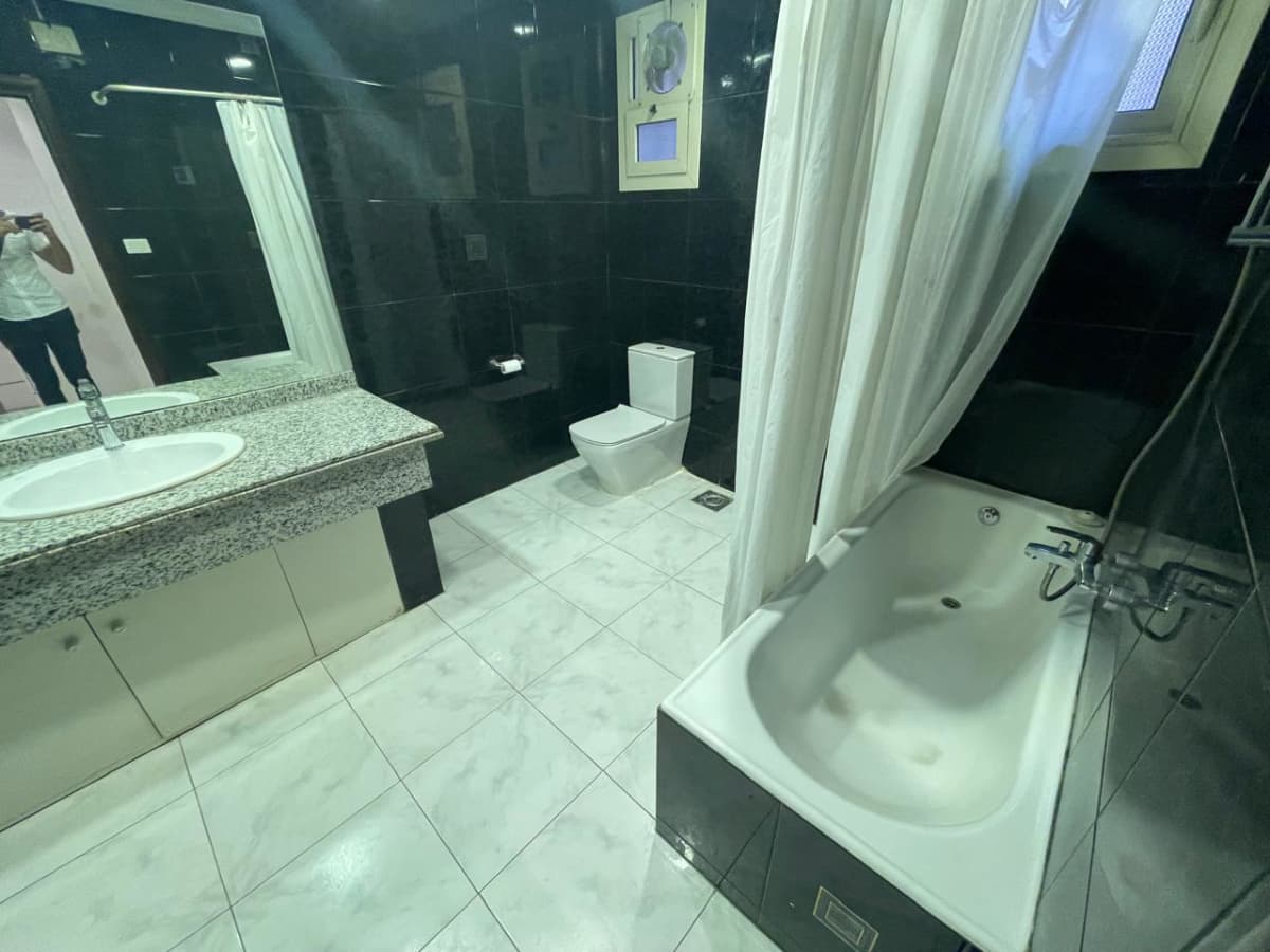 Furnished 4 Bedroom Apartment in a Prime Maadi Sarayat