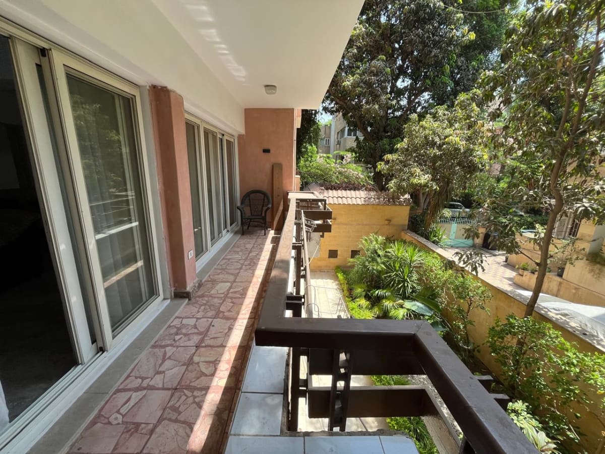 Apartment With180sqm Modern Gem in Prime Maadi Sarayat