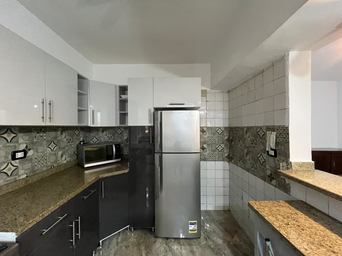 Apartment With180sqm Modern Gem in Prime Maadi Sarayat
