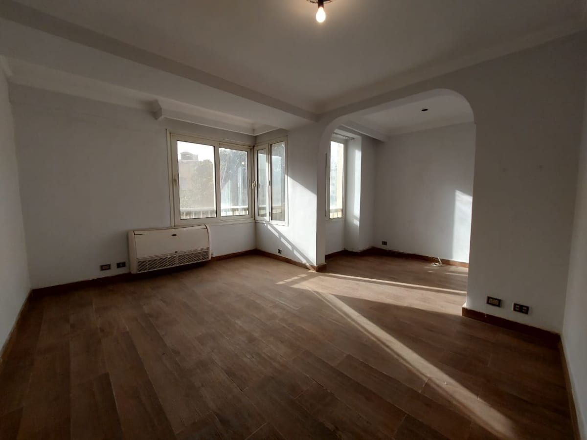 Spacious 4 Bedroom Apartment in a Prime Zamalek Location