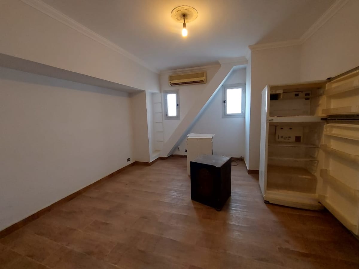 Spacious 4 Bedroom Apartment in a Prime Zamalek Location