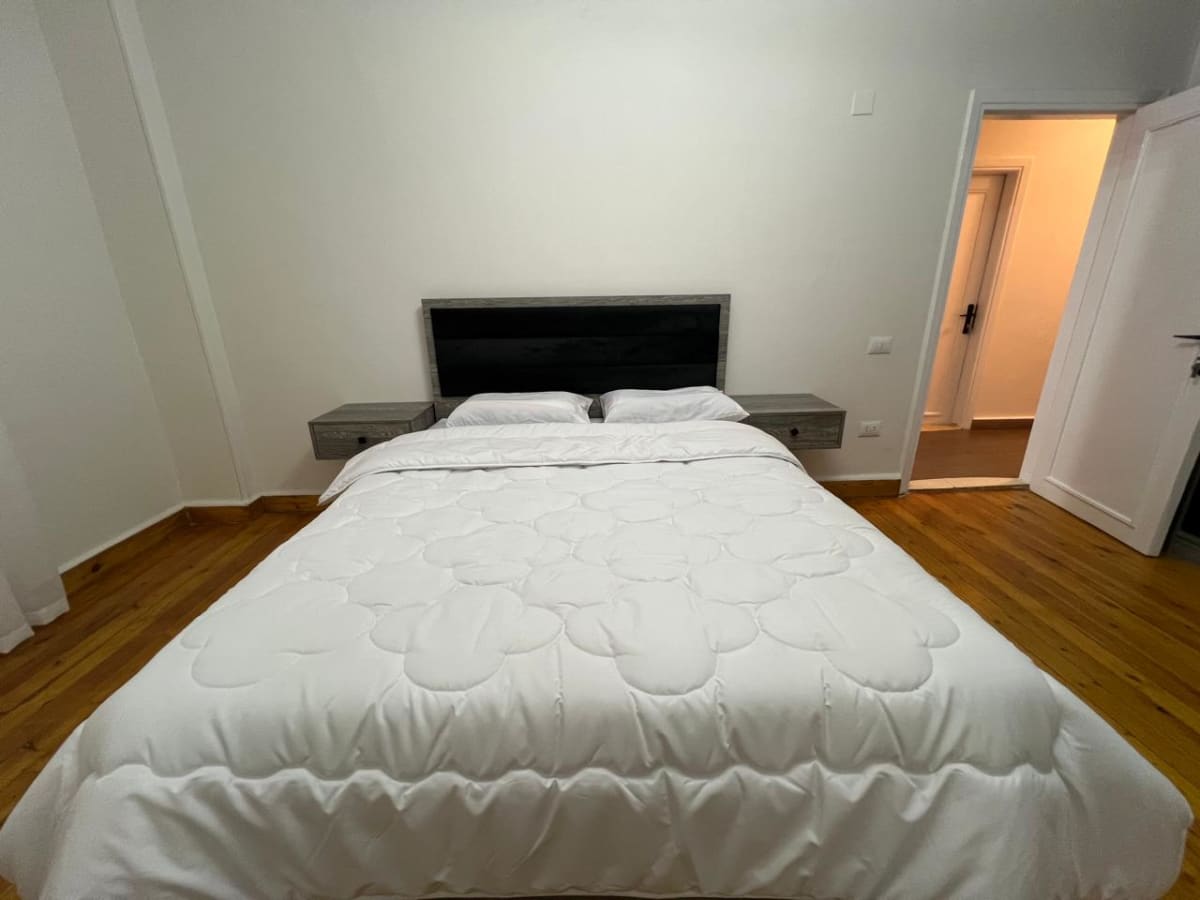 Special Furnished Apartment In Maadi Sarayat| Full A.C