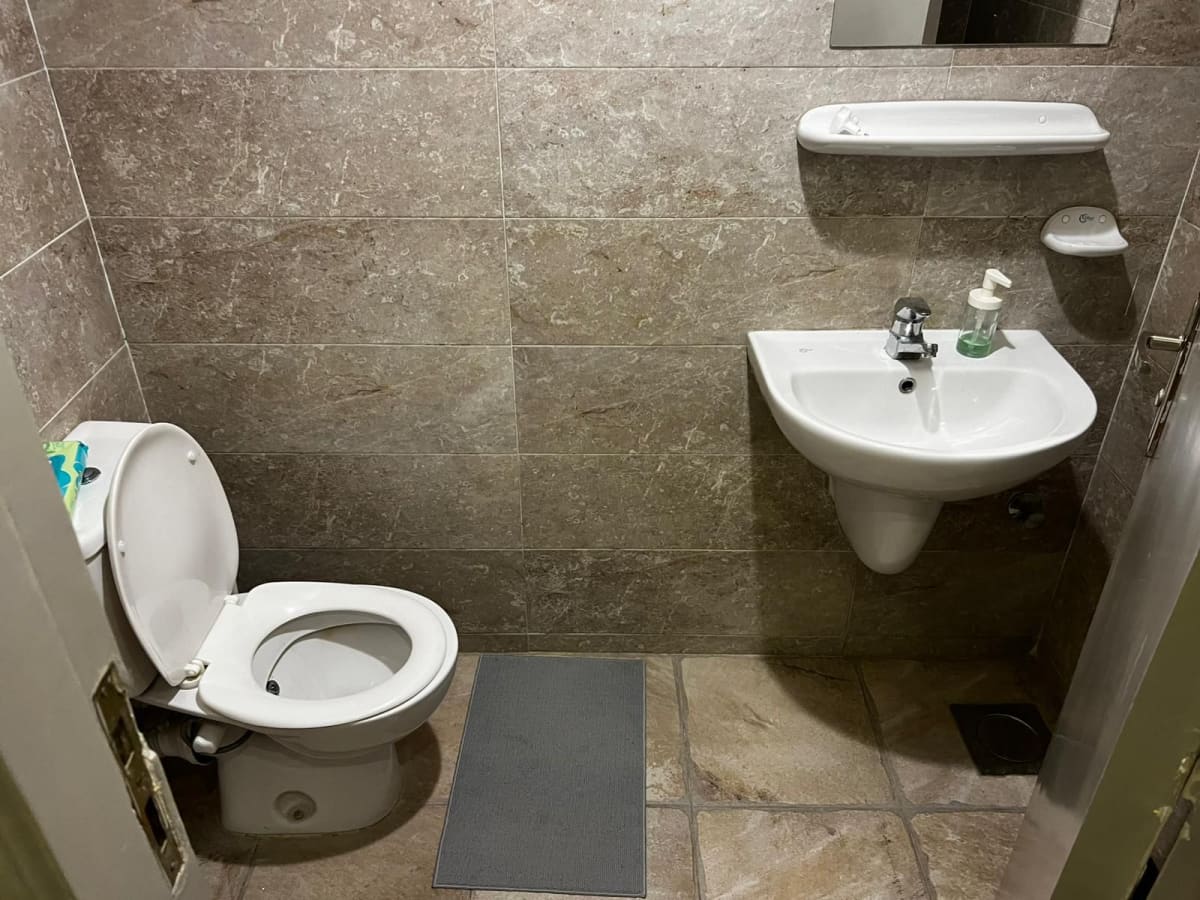 Modern Apartment With American Kitchen Located In Maadi Sarayat.