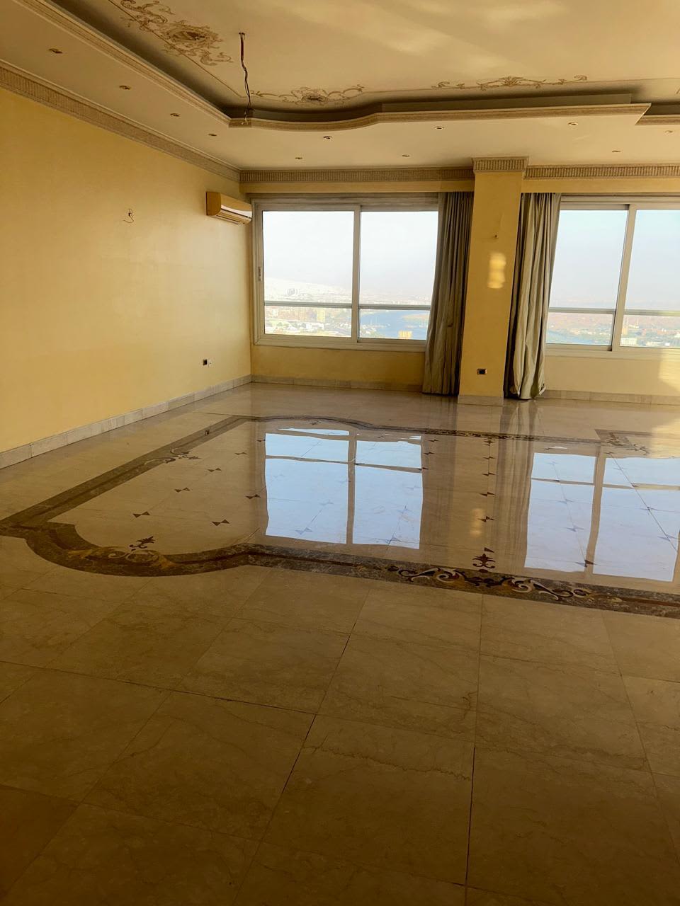 Administrative Office For Rent| 400m² | Maadi Cornish. 