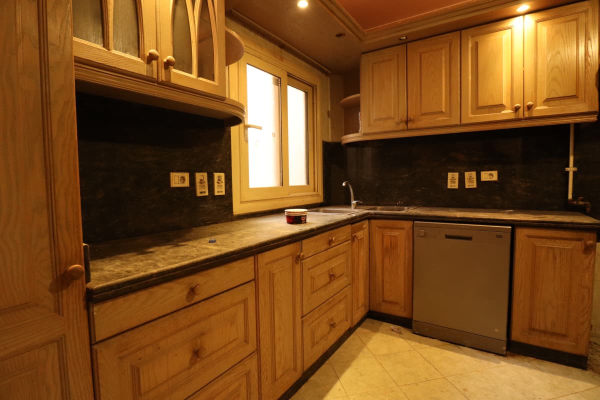 Modern Semi-Furnished Penthouse In The Heart Of Maadi Sarayat.