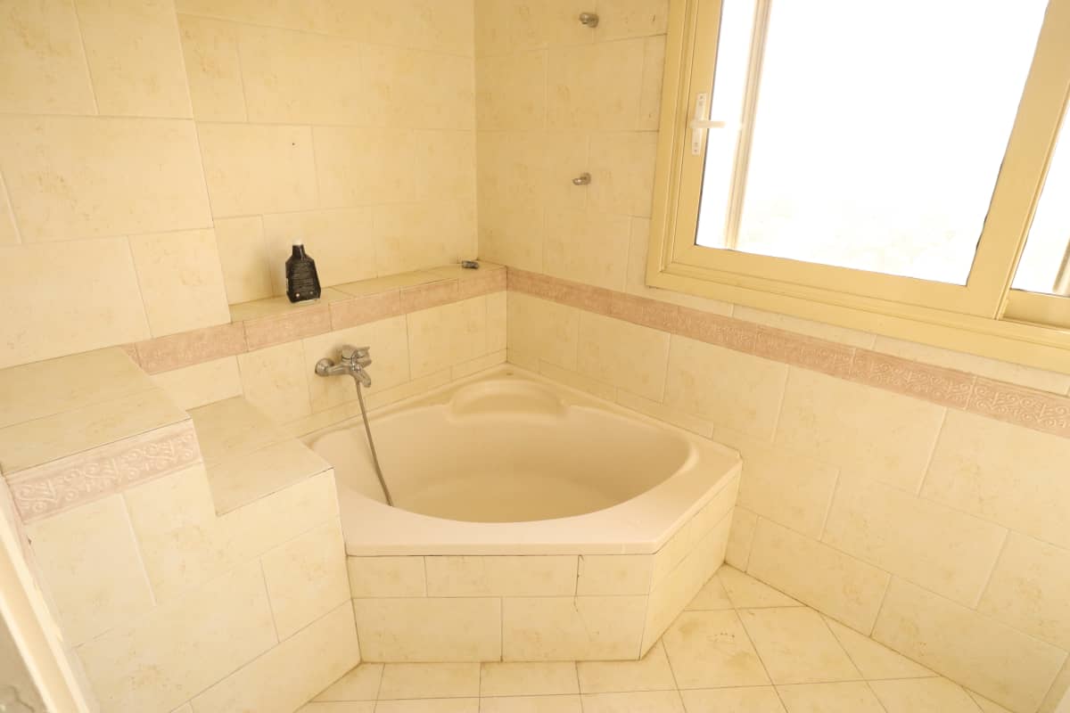 Modern Semi-Furnished Penthouse In The Heart Of Maadi Sarayat.
