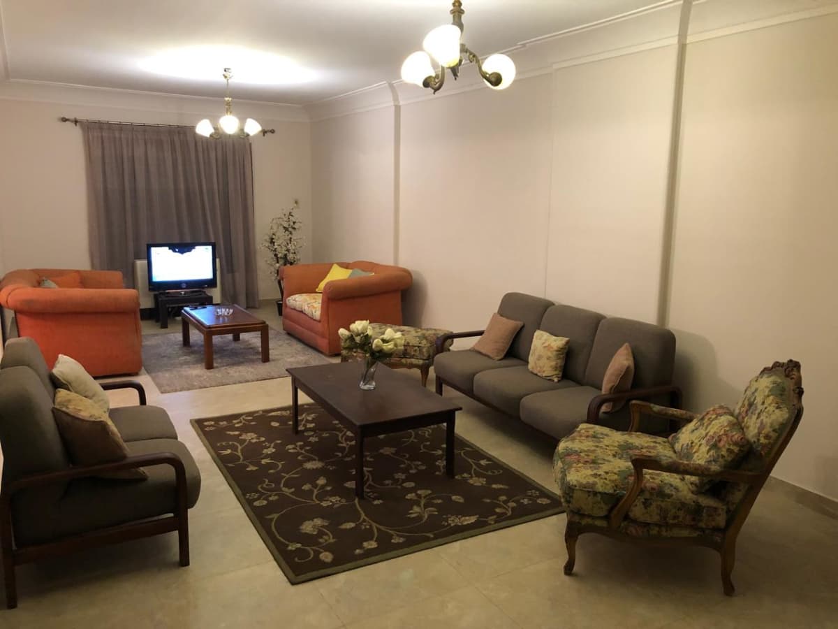 Chic & Cozy Furnished Apartment For Rent In new Maadi. 