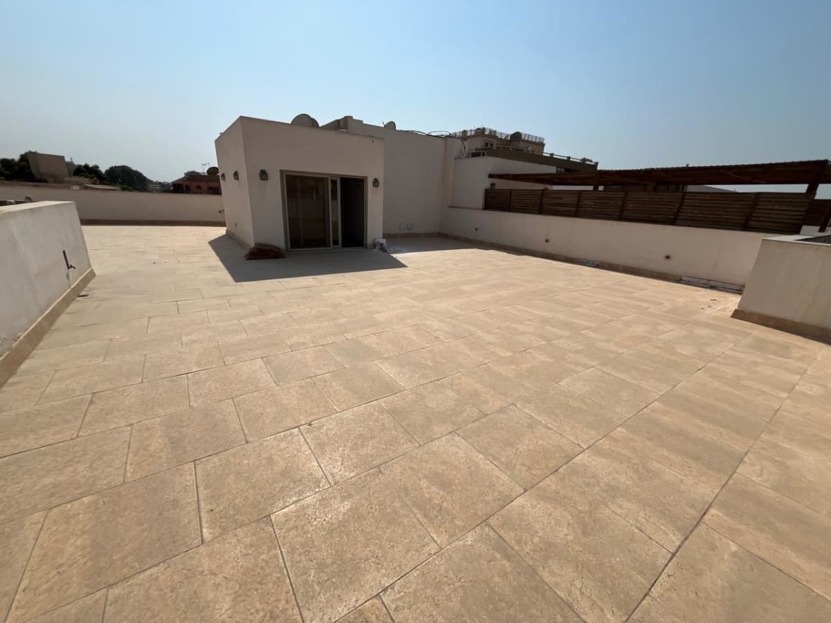 Furnished Duplex Penthouse With Shared Pool For Rent In Maadi