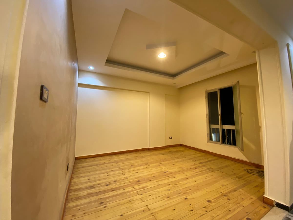 Well-Located Unfurnished Apartment For Rent In Degla Maadi.
