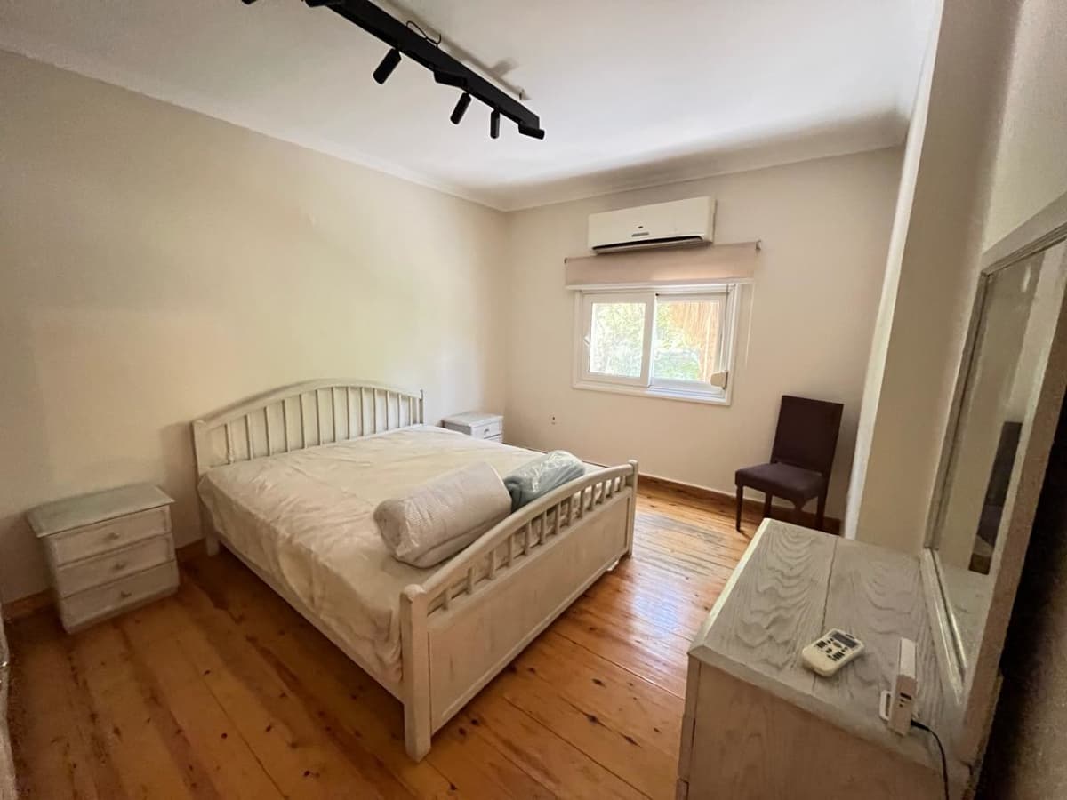 Fully Equipped Apartment In Maadi Sarayat|200m²|Nice balcony