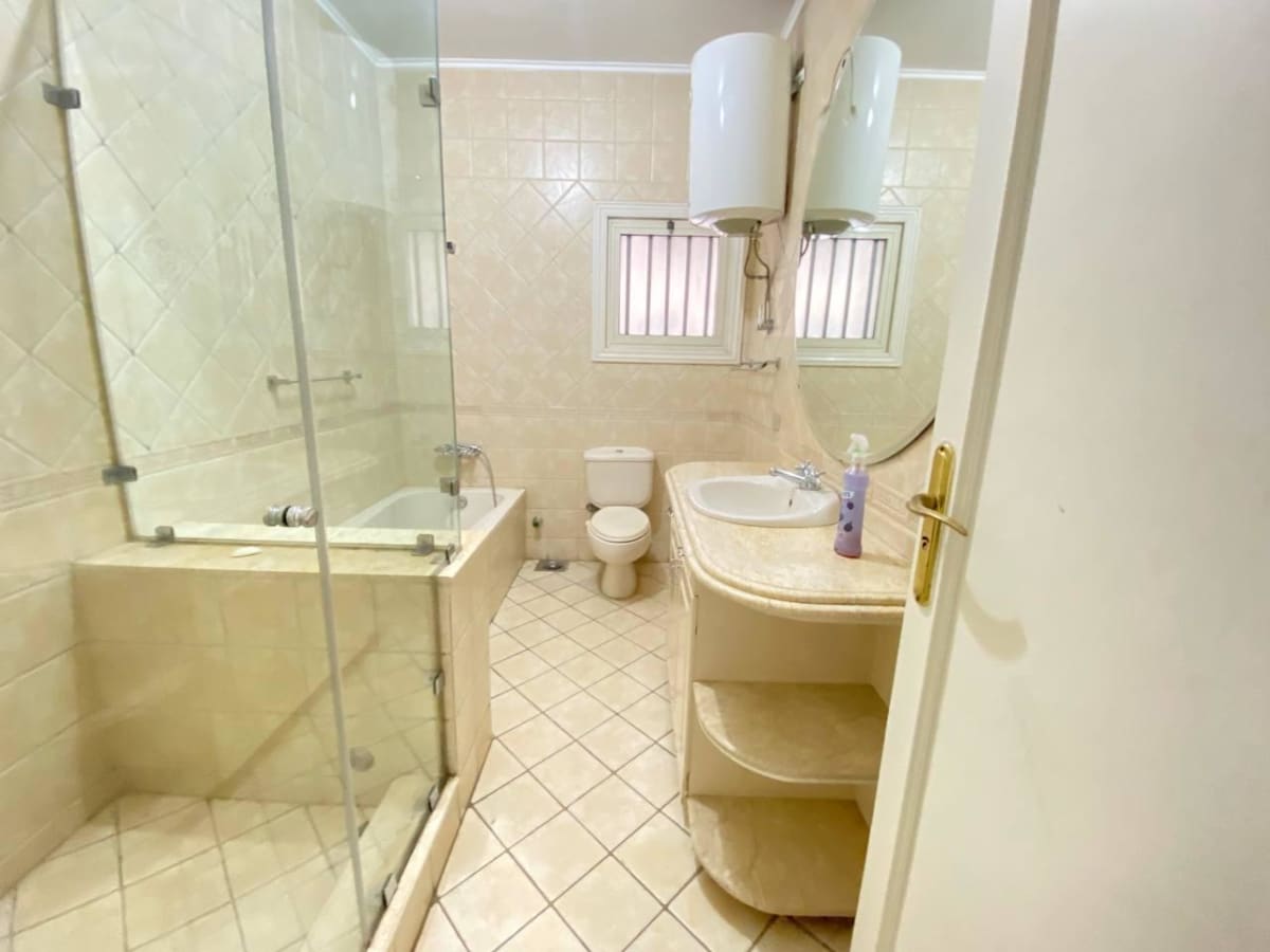 Luxury Villa For Rent In Sarayat Maadi|850SQm|Private Garden.