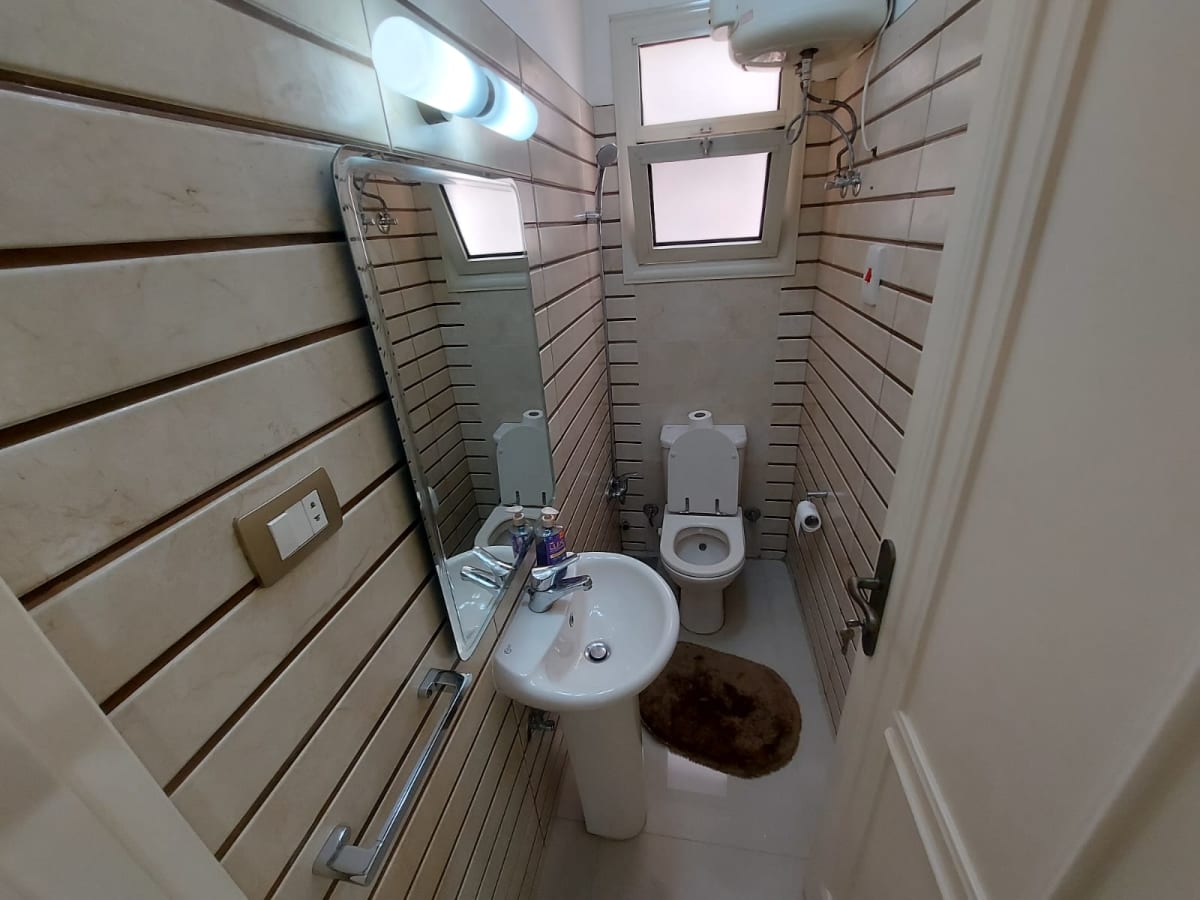 Furnished Apartment For Rent in Zamalek|140m²|secue Area.