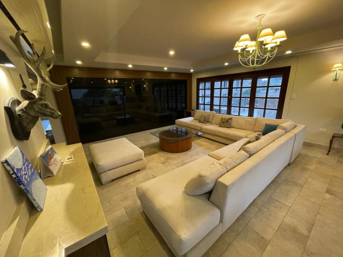 Sophisticated Duplex Penthouse With Private Pool In Sarayat El Maadi.