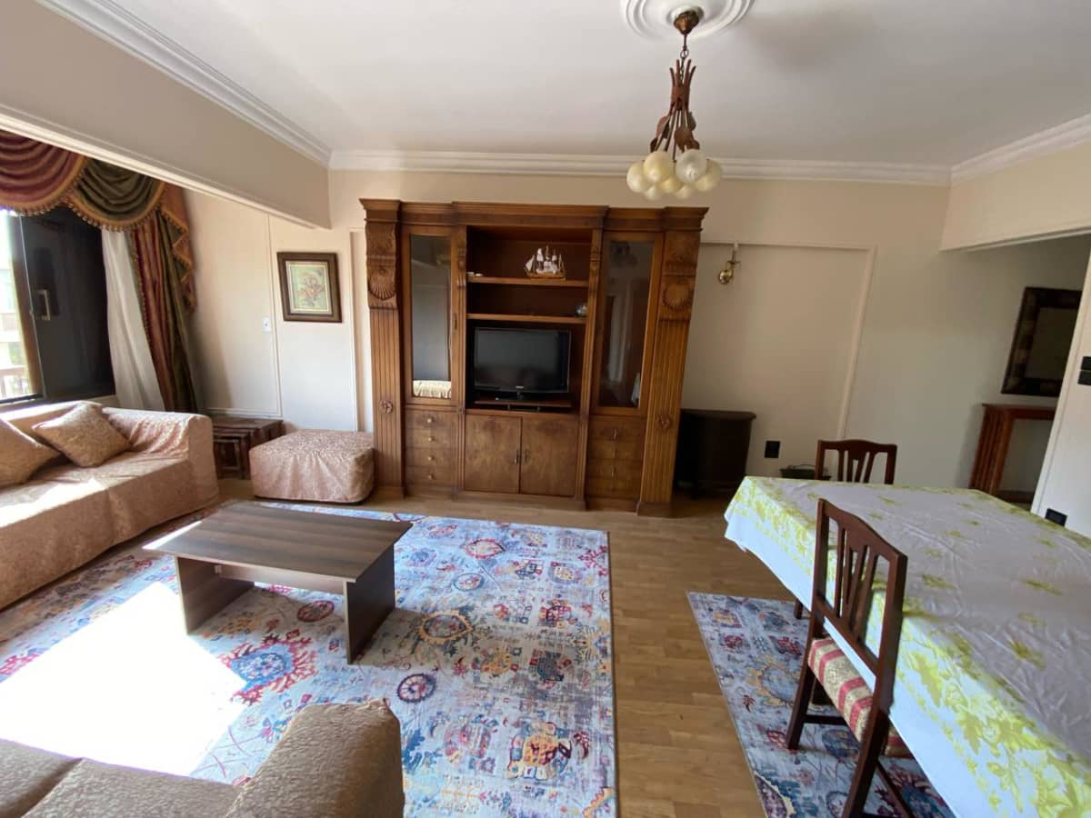 Cozy Homey Apartment For Rent In Maadi Degla.