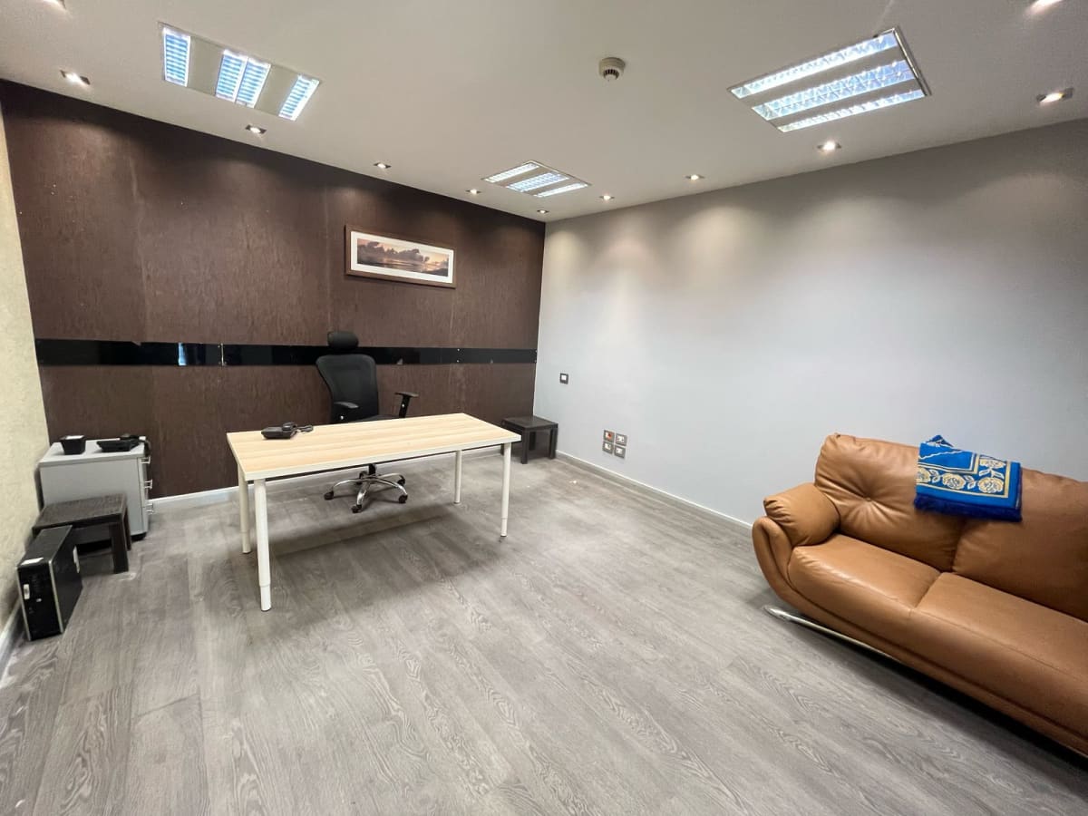 Administrative Office For Rent| 550m²| Cornish.